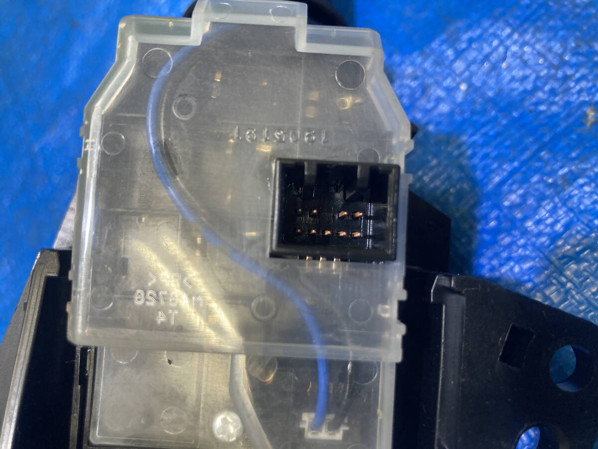 ホンダ N-BOX DBA-JF3 ディマースイッチ コンビネーションスイッチ ライトスイッチ ワイパースイッチ フォグランプスイッチ 管26202_画像7