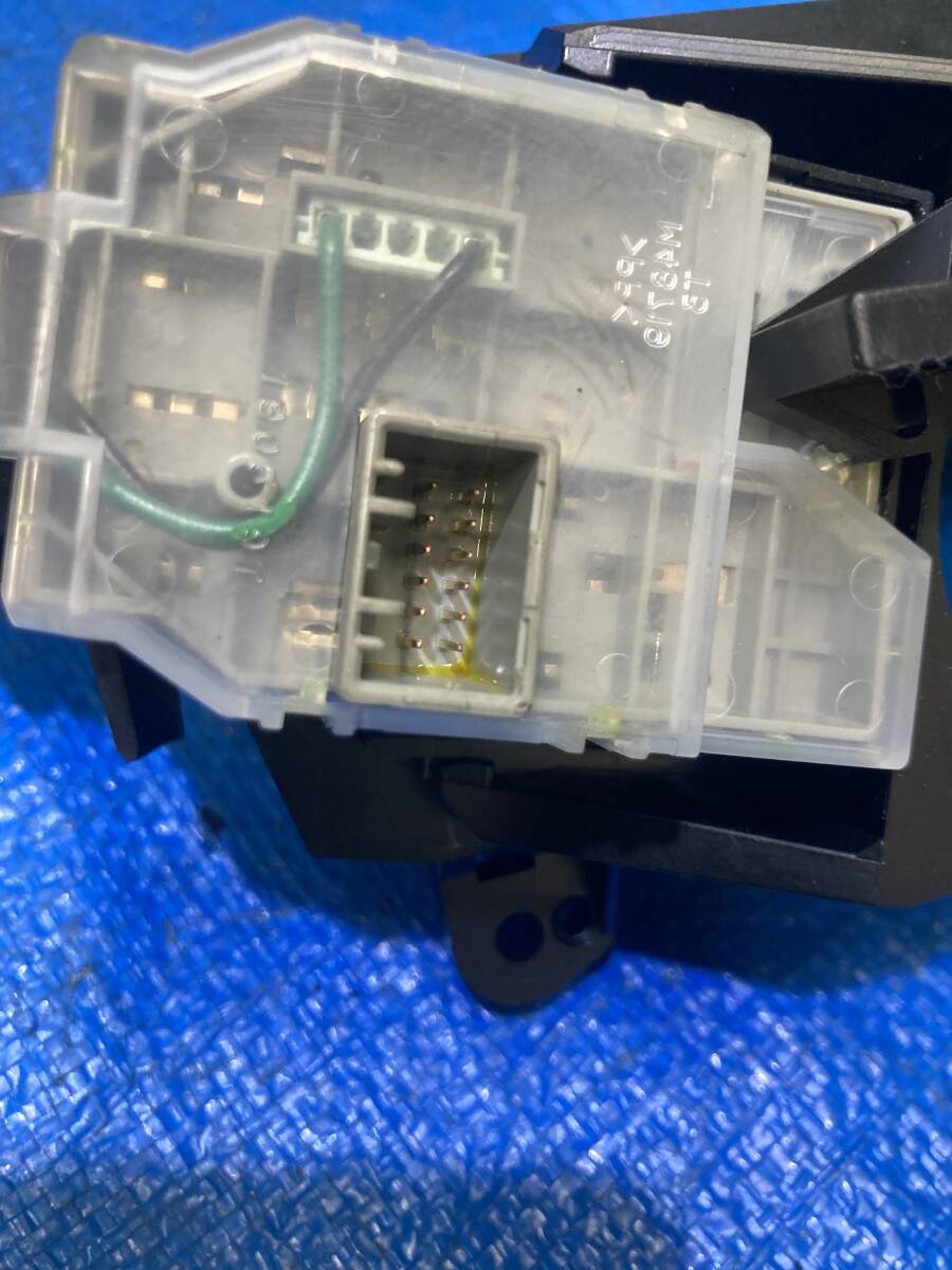 ホンダ N-BOX DBA-JF3 ディマースイッチ コンビネーションスイッチ ライトスイッチ ワイパースイッチ フォグランプスイッチ 管26202_画像8