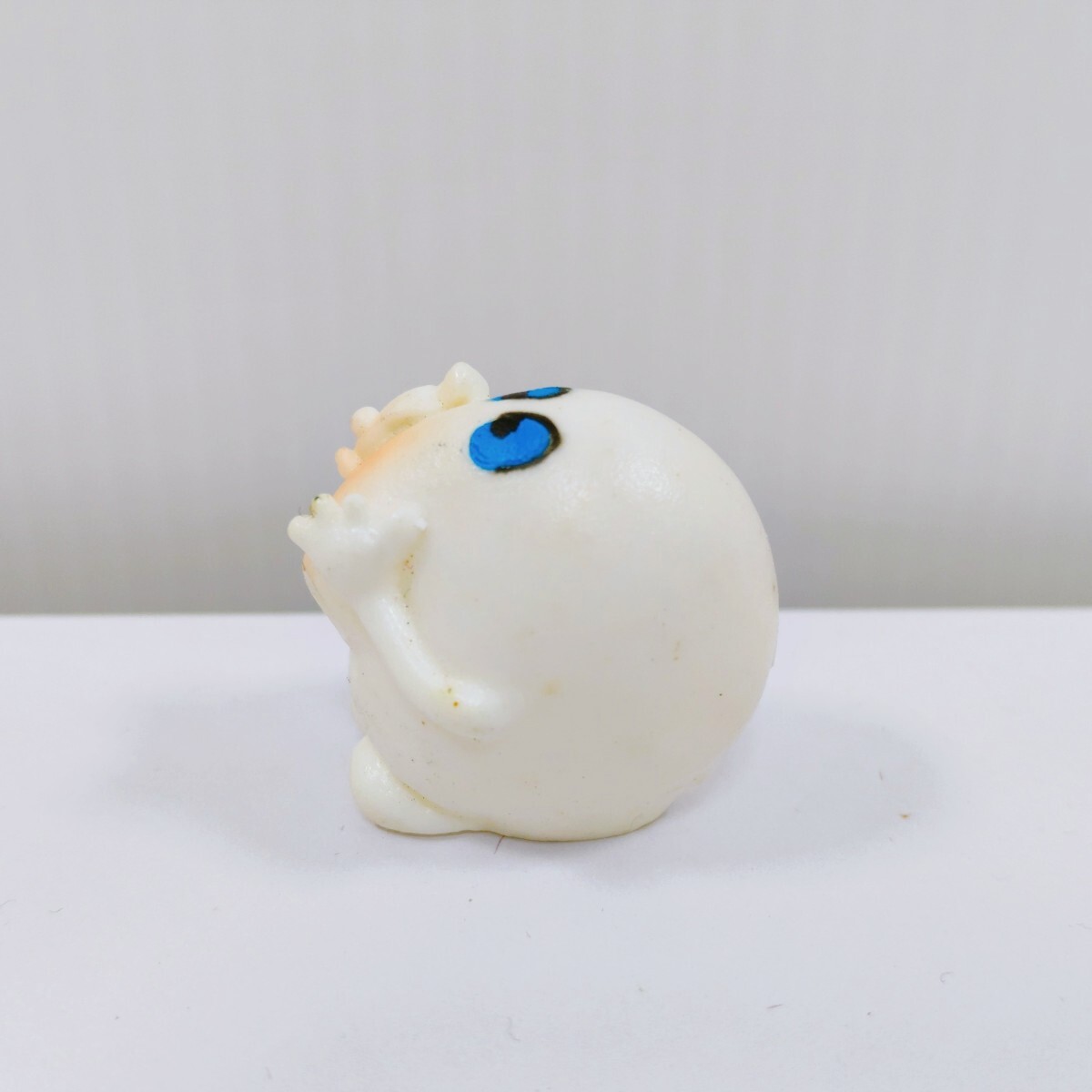 D【中外製薬】ハナハナ氏 ソフビ指人形 3.5cm ミニソフビ キャラクター人形 フィギュア 企業物 ノベルティ 非売品 昭和レトロ 当時物_画像2