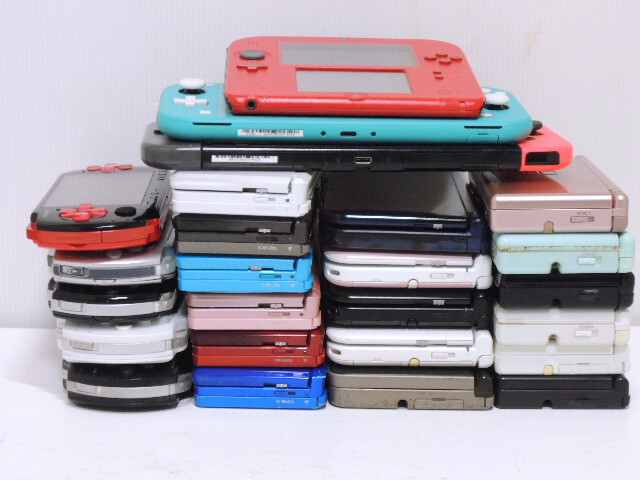 【 ゲーム機(jī)　25臺(tái) 】 New3DSLL ? 3DSLL ?3DS ??PSP ?スイッチライトなど （未チェック?ジャンク）任天堂など ＃204