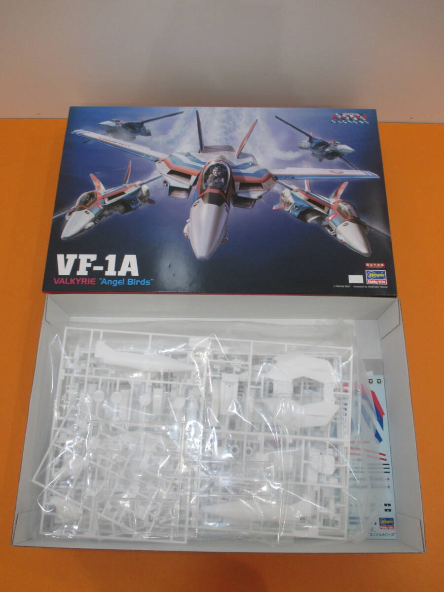 115)未組立 超時空要塞 マクロス VF-1A バルキリー “エンジェルバーズ” ハセガワ 現状品 _画像2