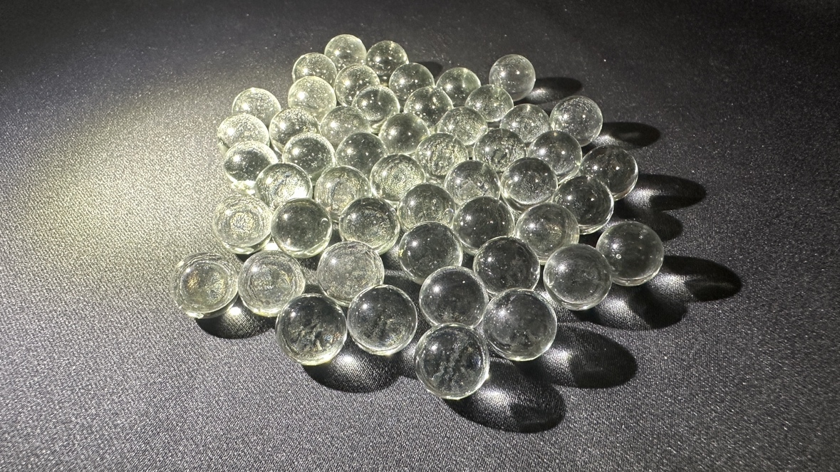 1円～　ビー玉 ガラス玉 無色透明　50個セット 複数買い対応可能_画像1