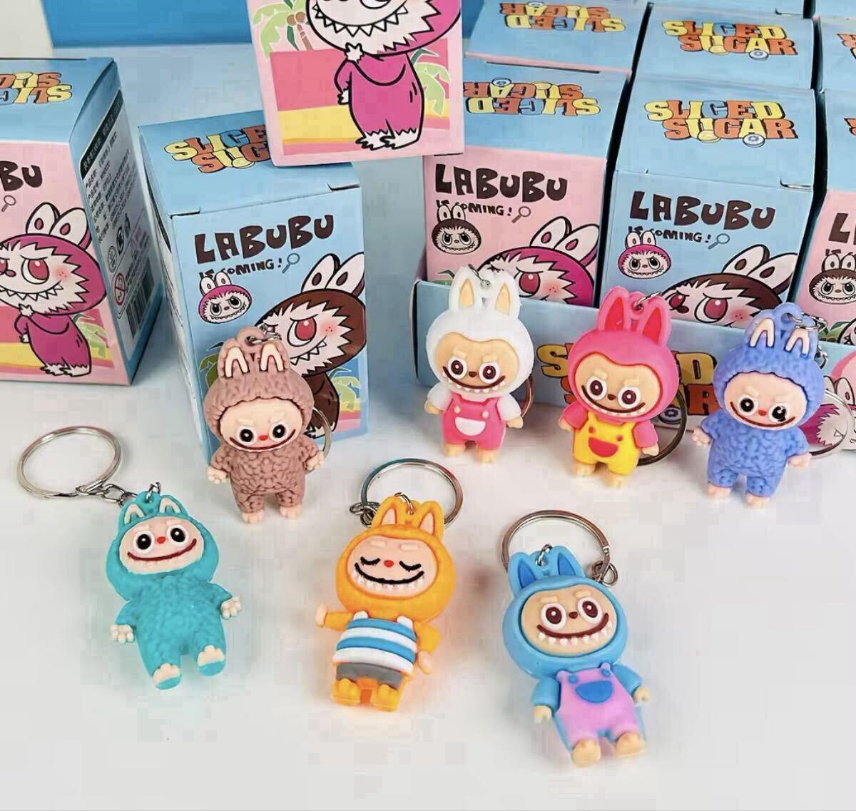 【新品未使用】【送料込】ラブブキーホルダー×10 マスコット フィギュア _画像4