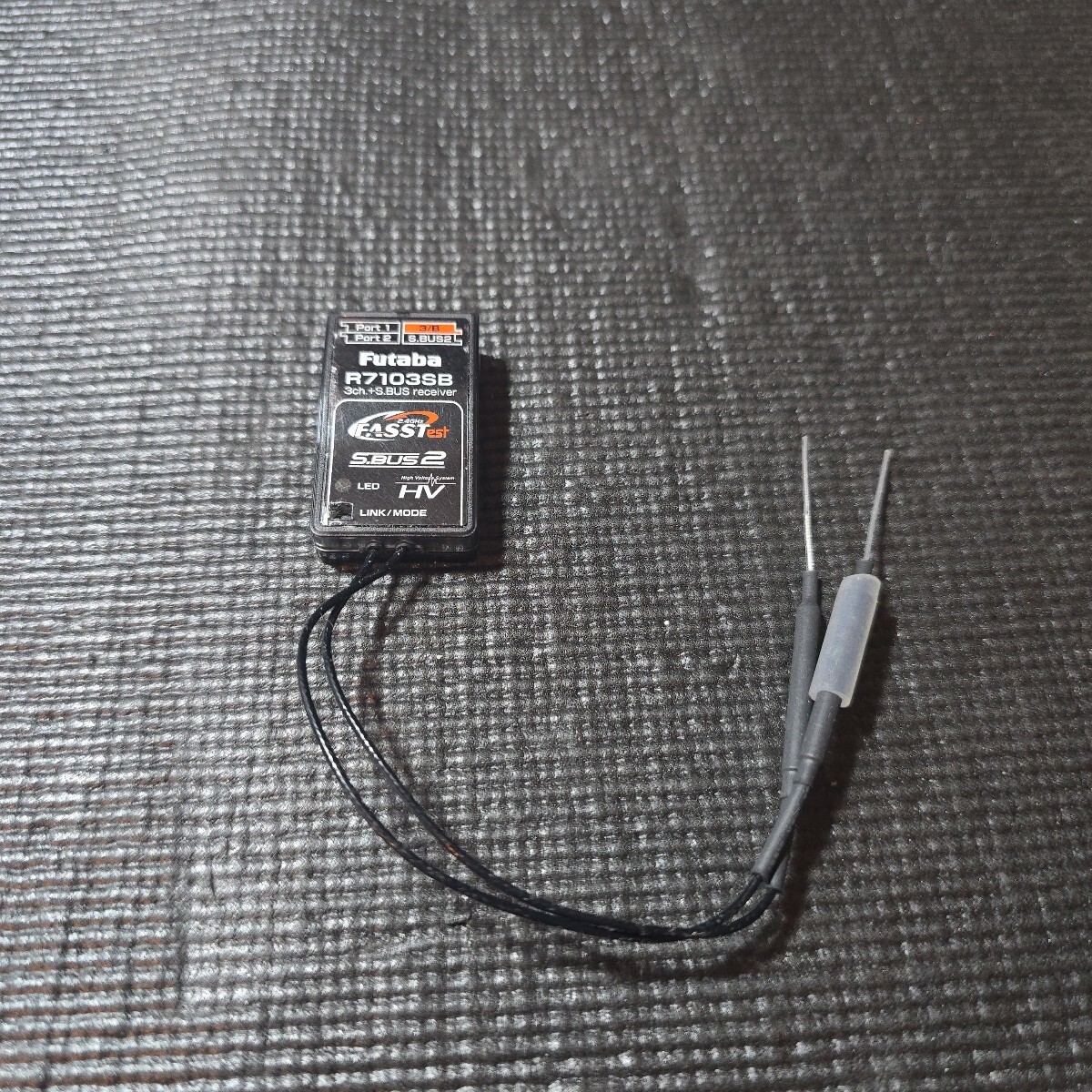 【美品】 FUTABA フタバ R7103SB レシーバー_画像1
