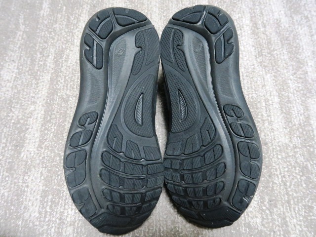 2.1万 24年製 超美品 GEL-KAYANO 31 ゲル カヤノ 31 スタンダード ブラック×ブラック 陸上 ランニングシューズ 25.5cm 快適 安定性 完売品_画像7