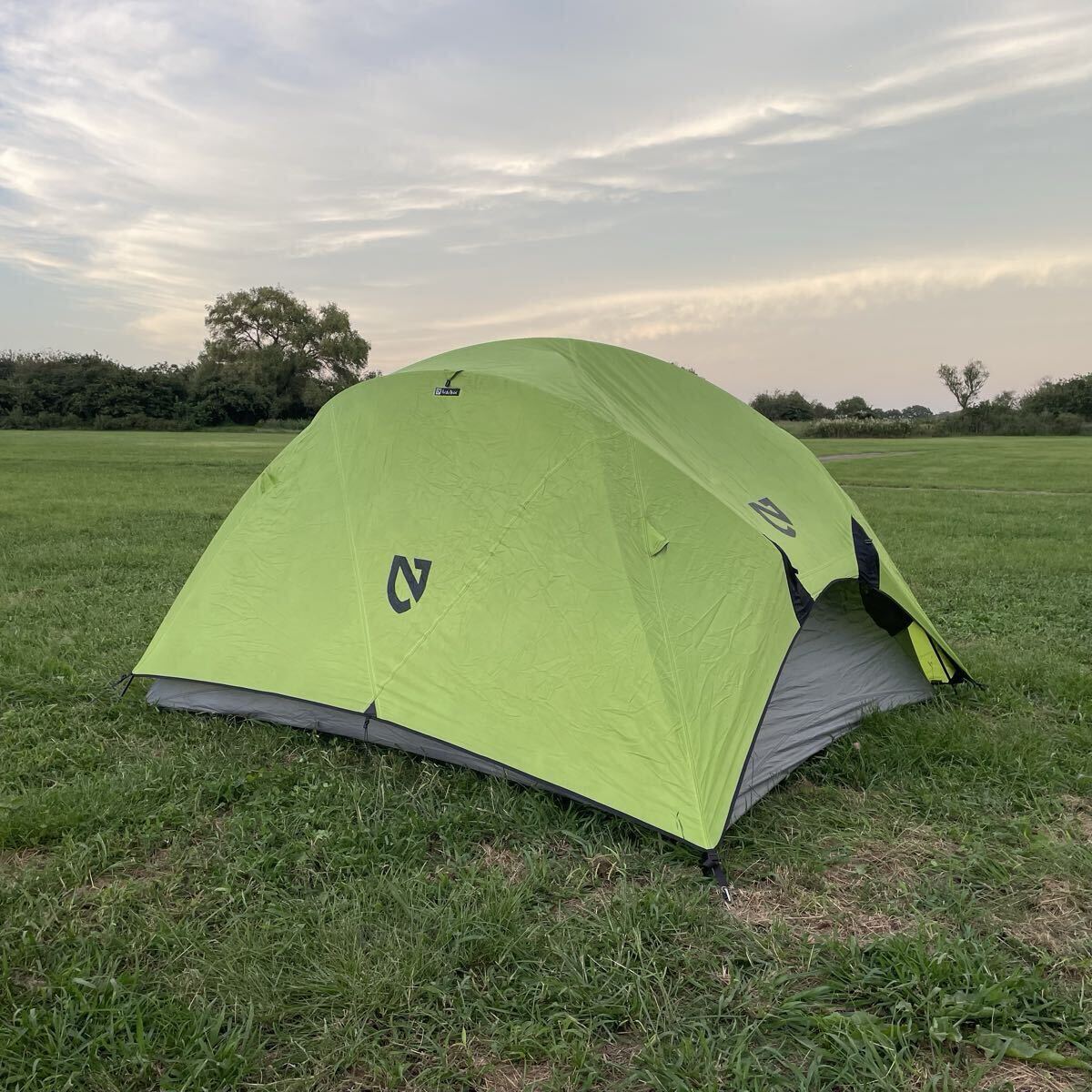 NEMO 4P テント ASASHI 訳あり ジャンク ニーモ キャンプ ドームテント_画像2