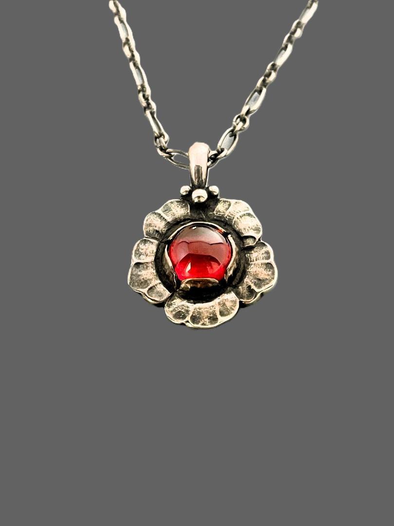 GEORG JENSEN 2002 レッドフラワーネックレス ガーネット_画像1