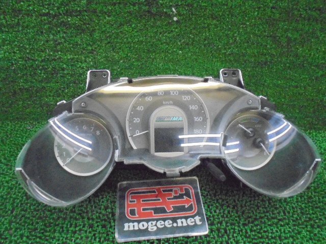 9EK4763BD5 ) ホンダ フィット ハイブリッド GP1 純正スピードメーターパネル　　78100TF2J011_画像1