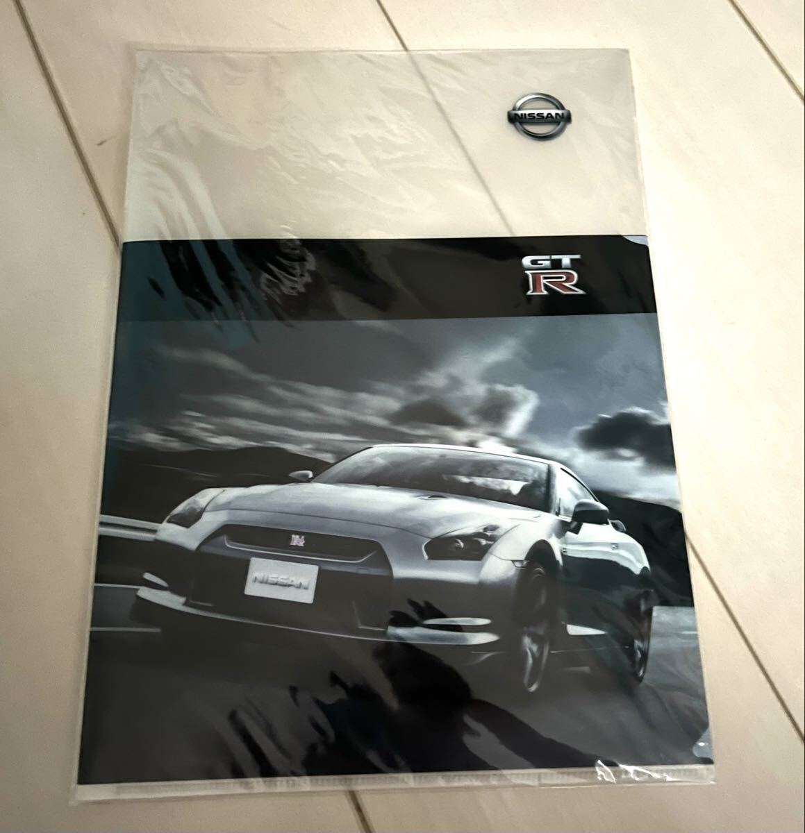  новый товар не использовался!NISSAN GT-R R35 прозрачный файл 2 листов комплект 