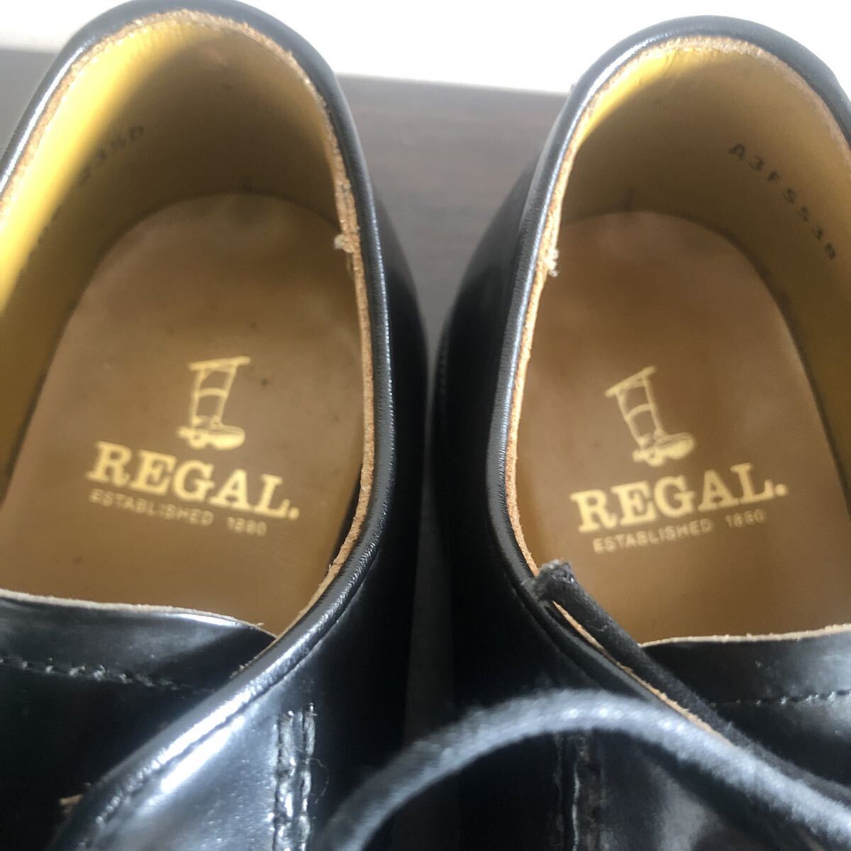 リーガル 　メンズ23.5㎝EE　2504　外羽根式プレーントゥ　ブラック　定番　高級本格靴　ビジネス【REGAL】_画像6
