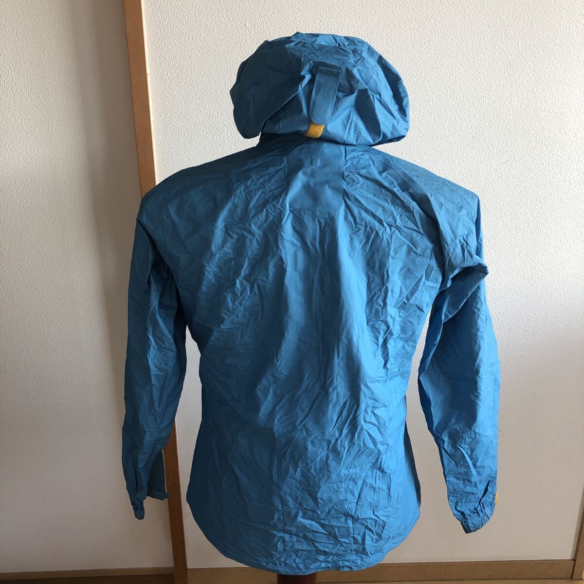 モンベル×GORETEX レディースM #1128332 トレントフライヤー ジャケット【mont-bell×ゴアテックス】_画像3