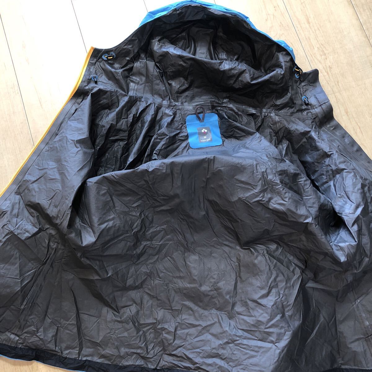 モンベル×GORETEX レディースM #1128332 トレントフライヤー ジャケット【mont-bell×ゴアテックス】_画像4