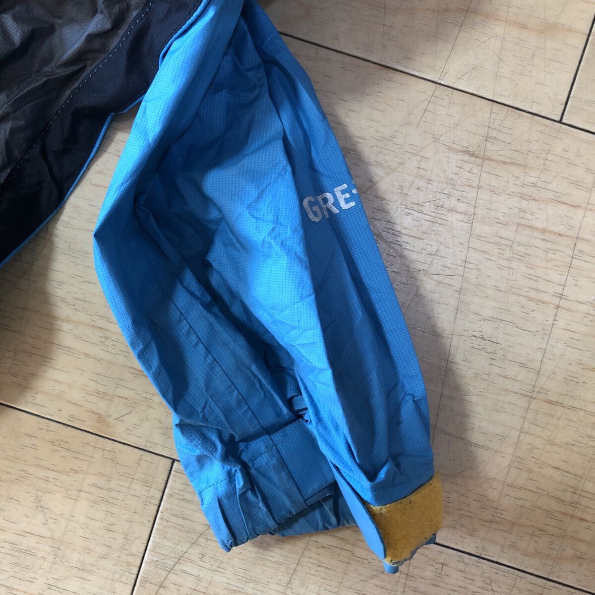 モンベル×GORETEX レディースM #1128332 トレントフライヤー ジャケット【mont-bell×ゴアテックス】_画像5
