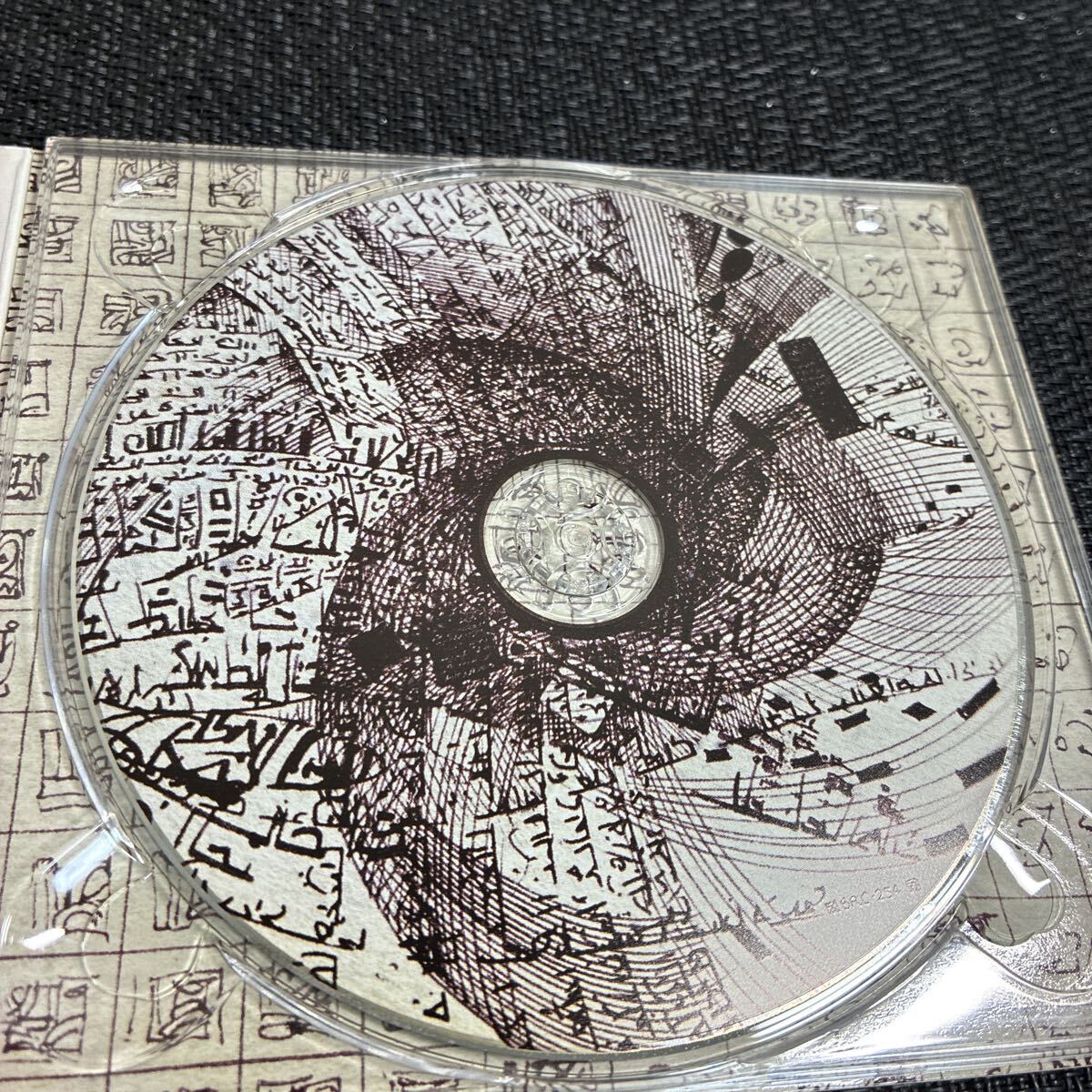 帯付 CD/フライング・ロータス/コズモグランマ/ FLYING LOTUS/デジパック_画像6