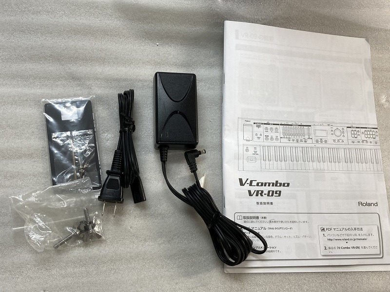 ■Roland/ローランド■61鍵盤/プロスペックシンセサイザー■V-Combo VR-09■中古■ ★即決★_画像2