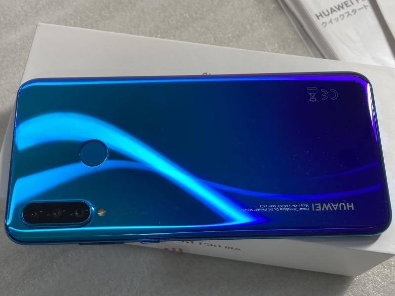■HUAWEI/Y!Mobile■スマートフォン/ファーウェイ■HUAWEI P30 lite 64GB [MAR-LX2J]■中古■ ★即決★_画像3