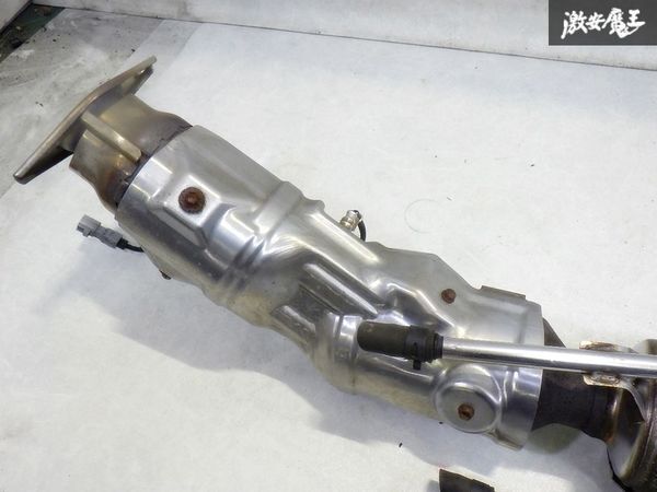 ＊実働外し！ 崩れなし！ トヨタ純正 ZVW30 PRIUS プリウス 後期 触媒 キャタライザー コンバーター_画像2