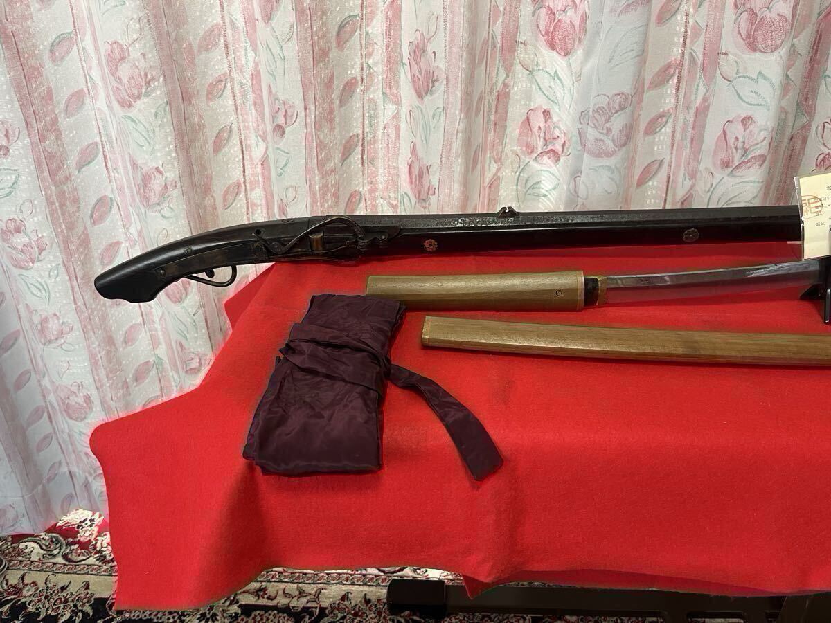 美作國 津山藩松平家 火縄式銃砲 津山城備砲 六匁玉狭間筒 142cm 江戸時代 砲術 武具 古式銃 脇差 日本刀 57.5cm 白鞘 二重 2個セット_画像2