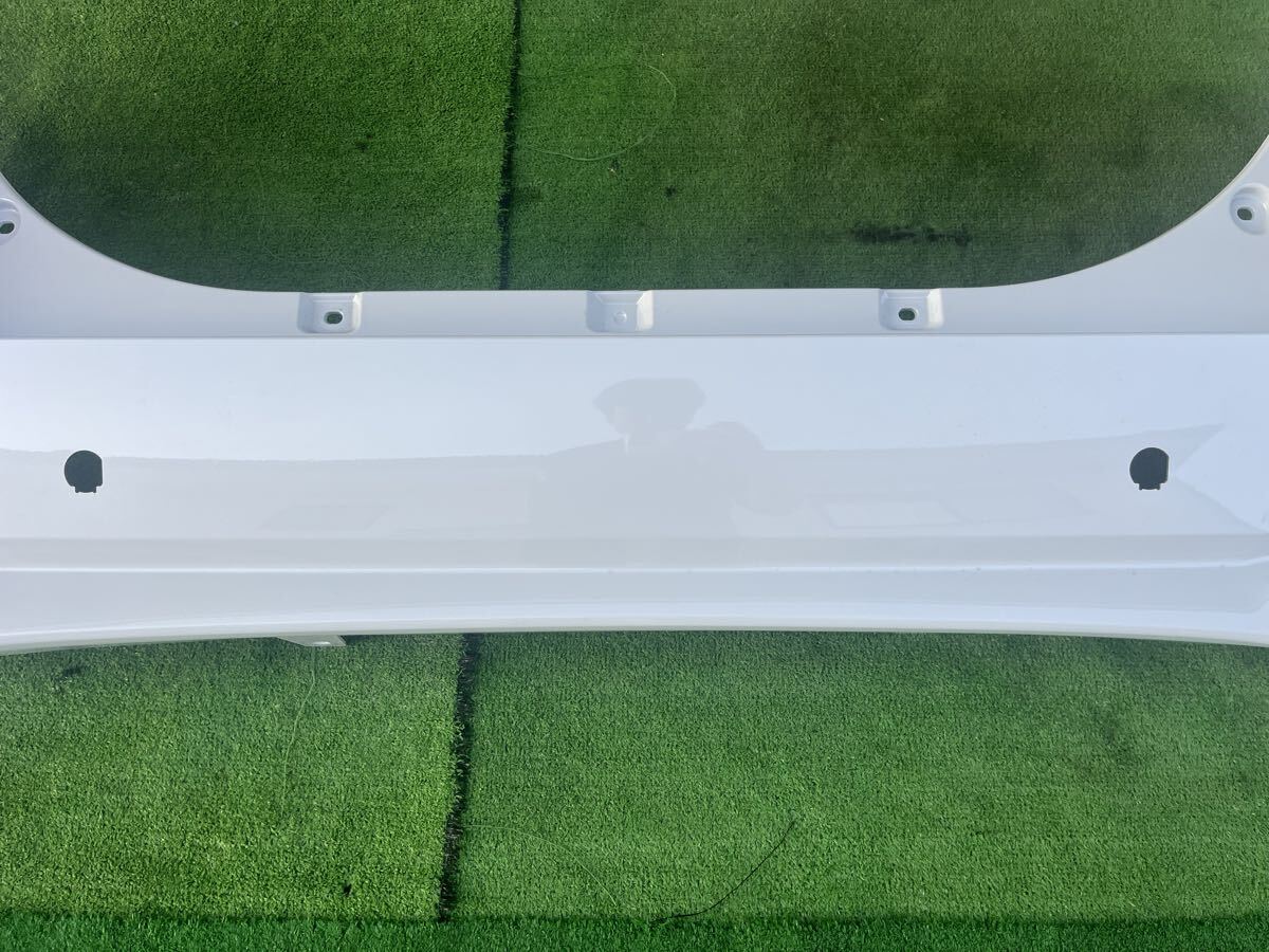 ダイハツ タント カスタム LA650S 後期 純正 リアバンパー W25 ホワイトパール 52159-B2C70 365410 DAIHATSU_画像2