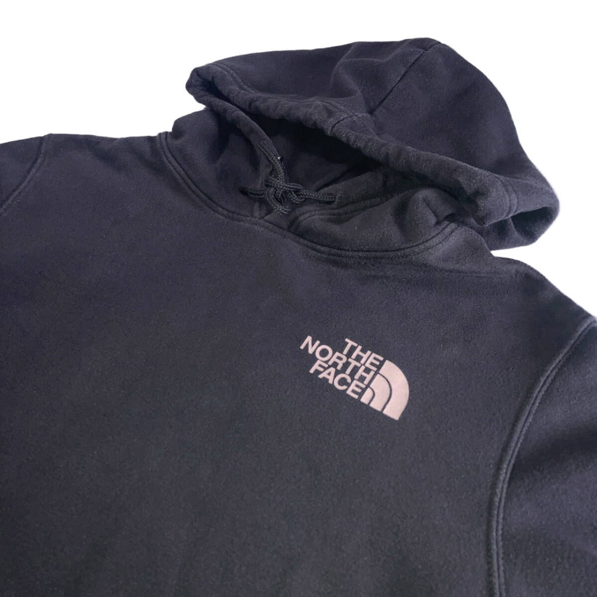 【USED】 ノースフェイス THE NORTH FACE プルオーバー パーカー フーディー アームロゴ 古着 Lサイズ チャコールグレー ☆送料無料☆ _画像4