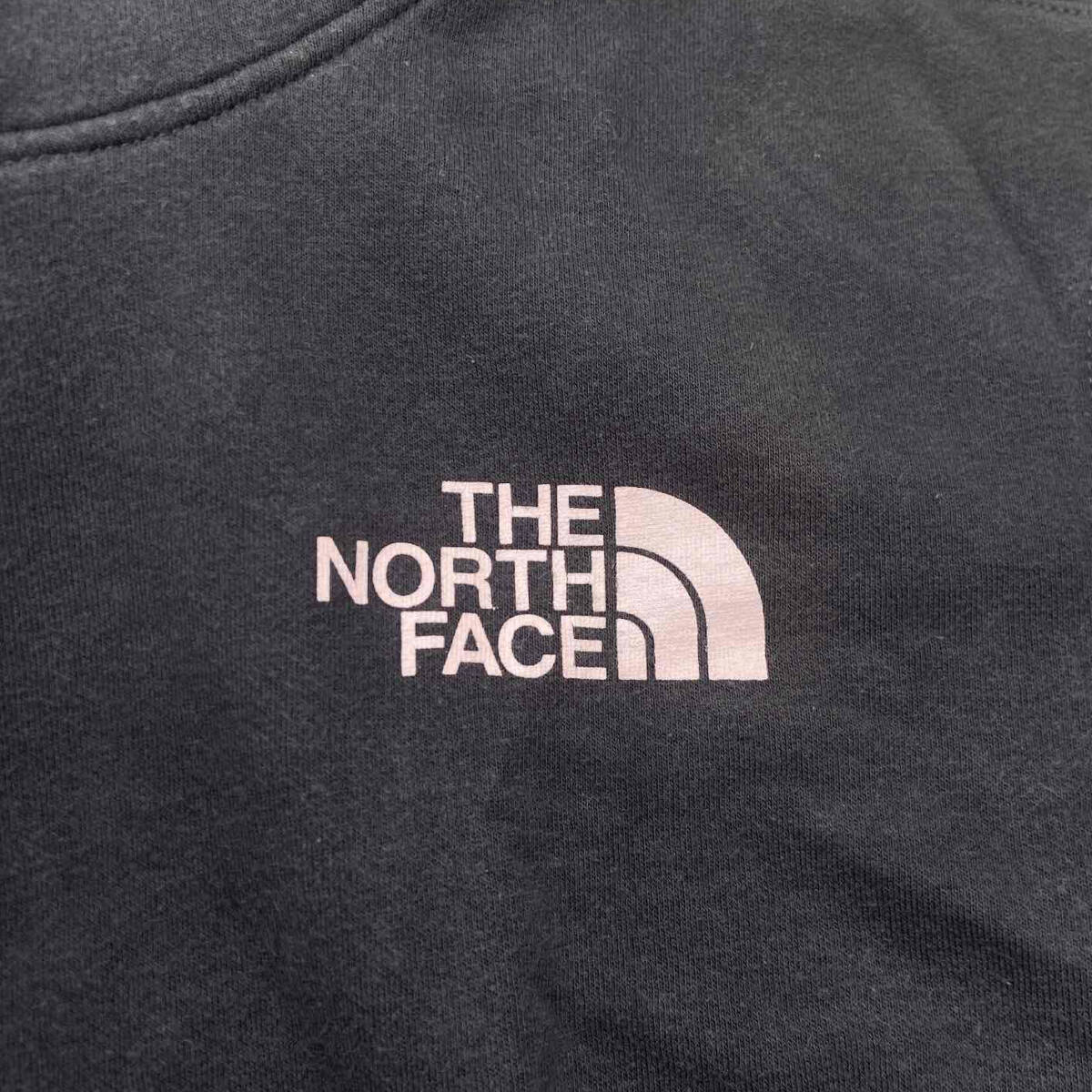 【USED】 ノースフェイス THE NORTH FACE プルオーバー パーカー フーディー アームロゴ 古着 Lサイズ チャコールグレー ☆送料無料☆ _画像6
