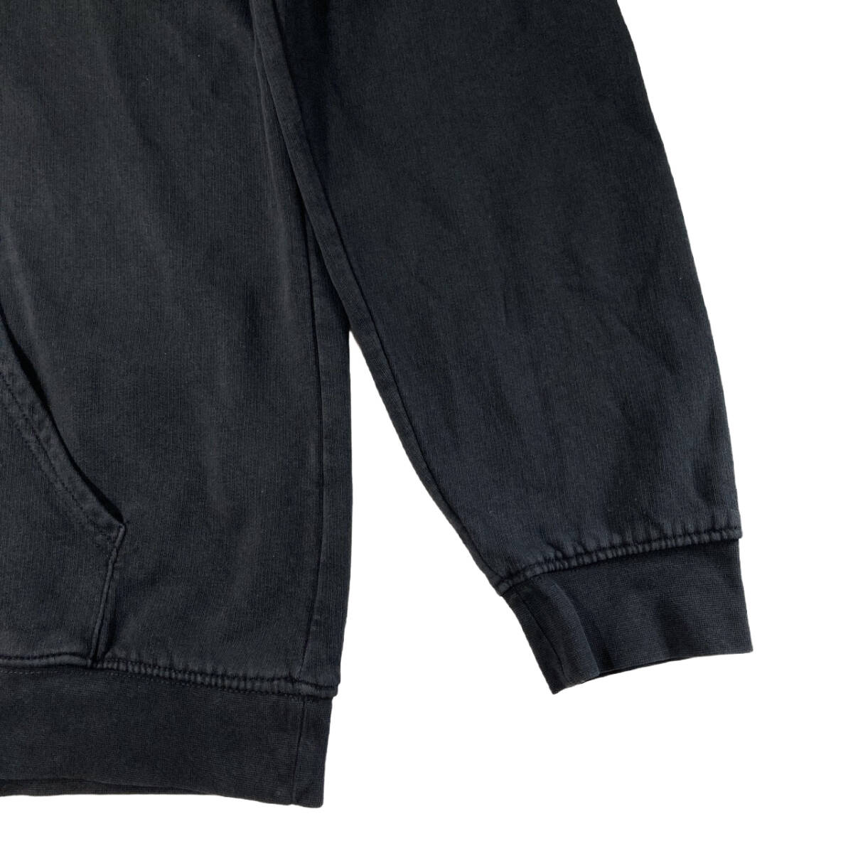 【USED】 ナイキ NIKE トレーナー スウェット 金ラメ刺繍ロゴ 古着 Lサイズ( レディース XL相当) ブラック ☆送料無料☆_画像7