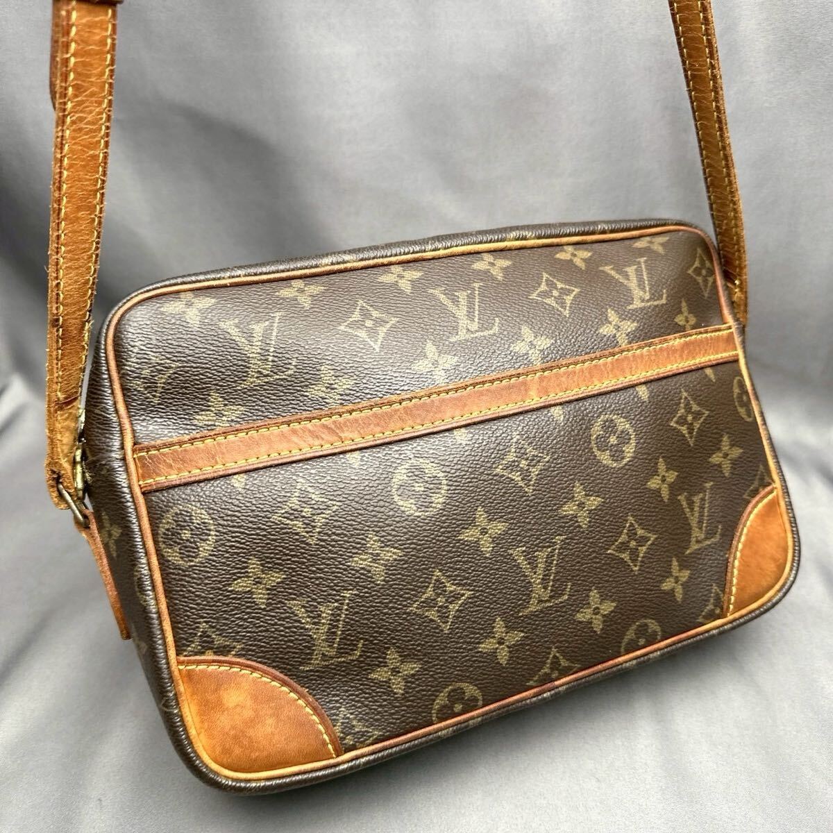 B058 ルイヴィトン モノグラム トロカデロ27 ショルダーバッグ 斜めがけバッグ M51274 シリアル MB0054_画像2