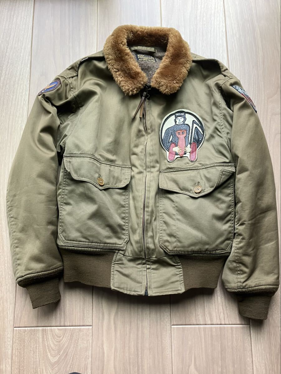 【激レア】バズリクソンズ B-10 死神 フライトジャケット 38 CBI戦区 第375爆撃機中隊陸軍航空隊カスタム BUZZ RICKSON 人気 B-15 A-2_画像1