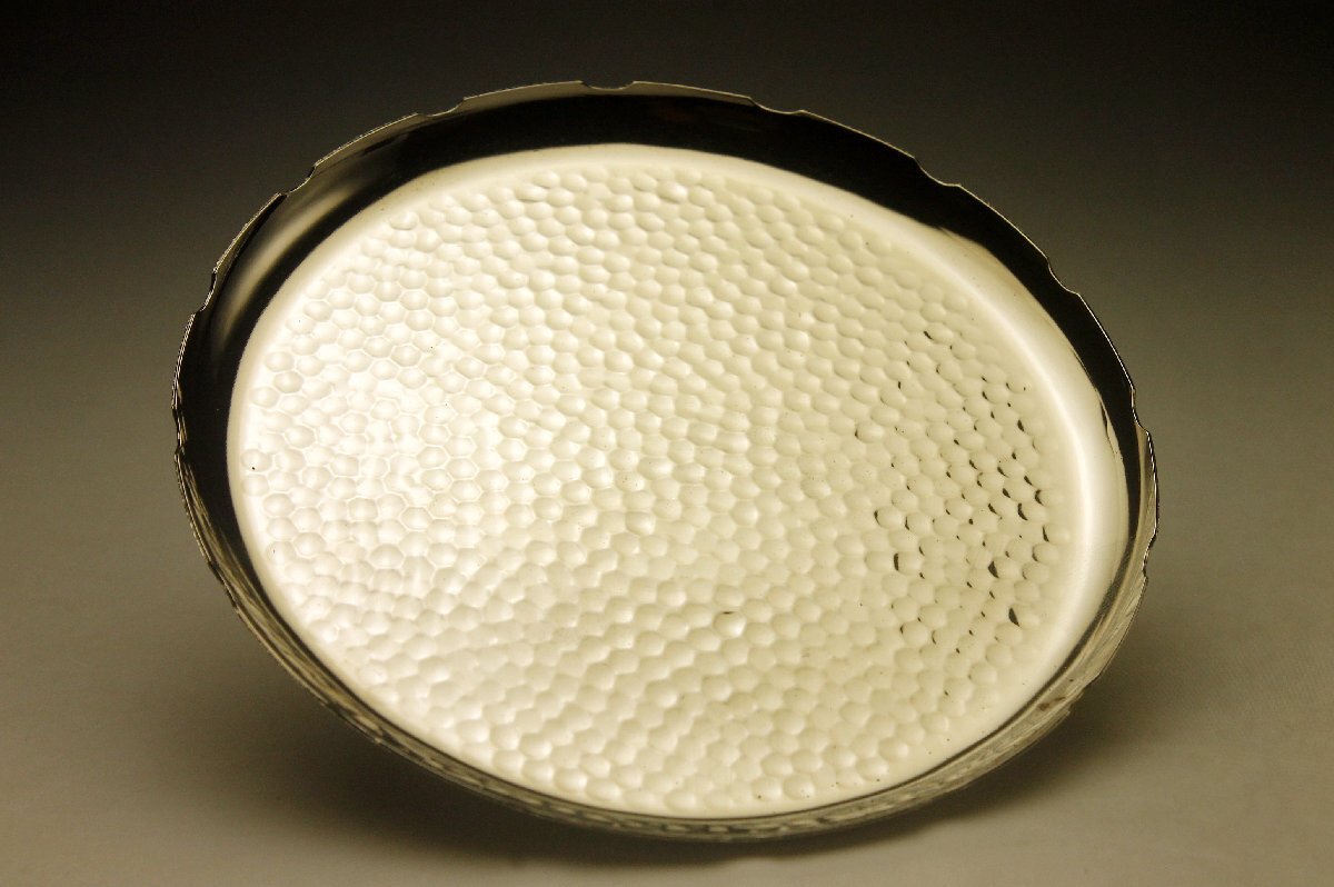 【余韻】 茶道具 銀メッキ 槌目 菓子皿 フォーク5本のセット シルバー★専用箱＜同梱可＞_画像7