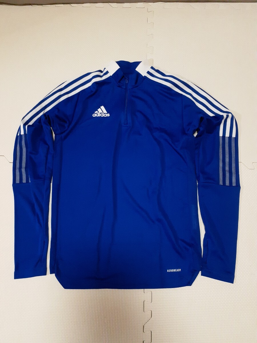 adidas Adidas тренировка верх голубой размер J5 150 ранг отличный футбол футзал жакет верхняя одежда . пот скорость . adidas Adidas тренировка верх голубой размер J5 150 ранг отличный футбол футзал жакет верхняя одежда . пот скорость .