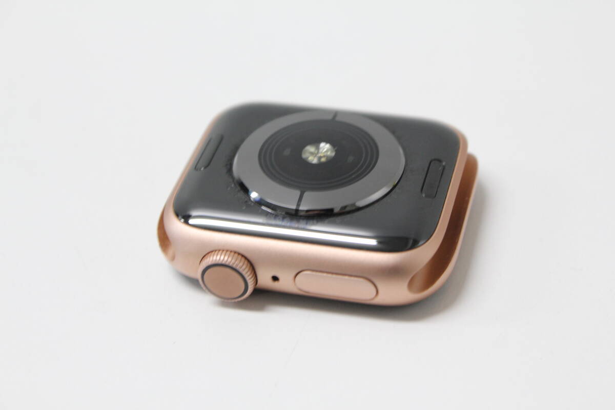 Apple Watch Series 4/GPS/40mm/A1977〈MU682J/A〉⑥_画像4