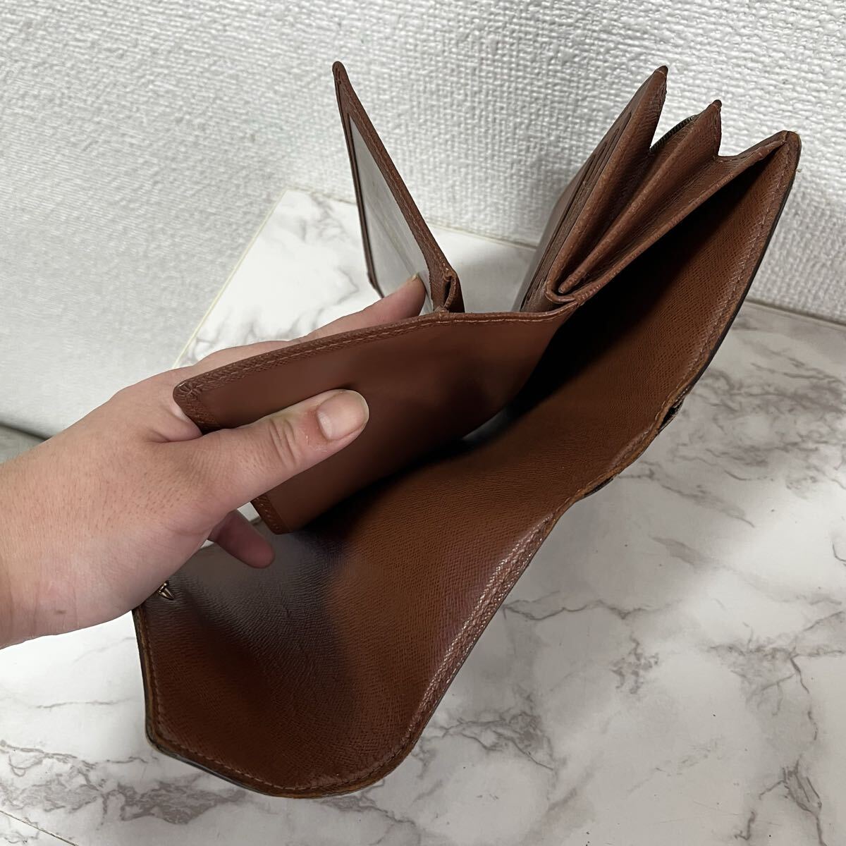 LOUIS VUITTON ルイヴィトン モノグラム レザー ポルトフォイユ・アレクサンドラ M60047 三つ折り財布 コンパクトウォレット ミニ財布_画像6