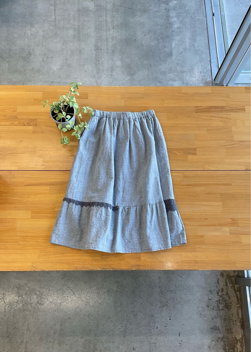 美品 Samansa Mos2 サマンサモスモス sm2 コットンリネンレーステープフレアスカート ギャザーロングボトムス グレー灰色系 フリーサイズｅ_画像4