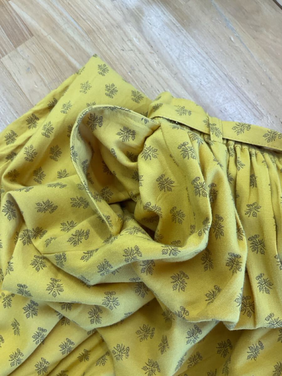 美品 niko and ... ニコアンド andover fabrics USA ファブリックフレアボトムス リボンベルト総柄とろみパンツ イエロー黄色系 M ③ q_画像6