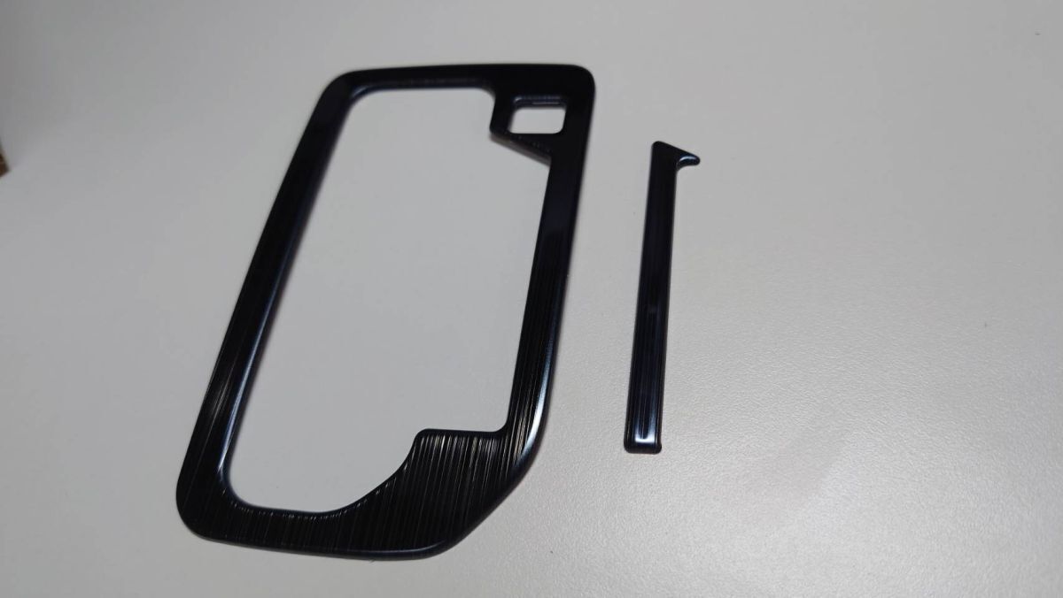 B級 即決新品 スズキ ソリオ バンディット メタルブラック シフトパネル カバー 内装 アクセサリー MAD7S MA37S MA27S カスタム パーツ_画像5