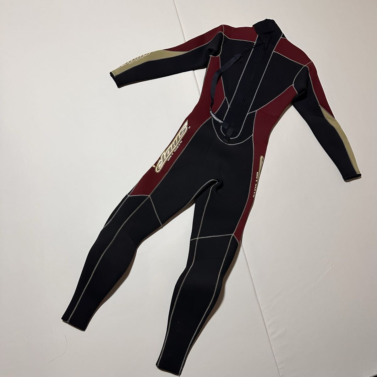 ＊美品＊ 【claws】フルスーツ 3mm/5mm メンズ M/L_画像3