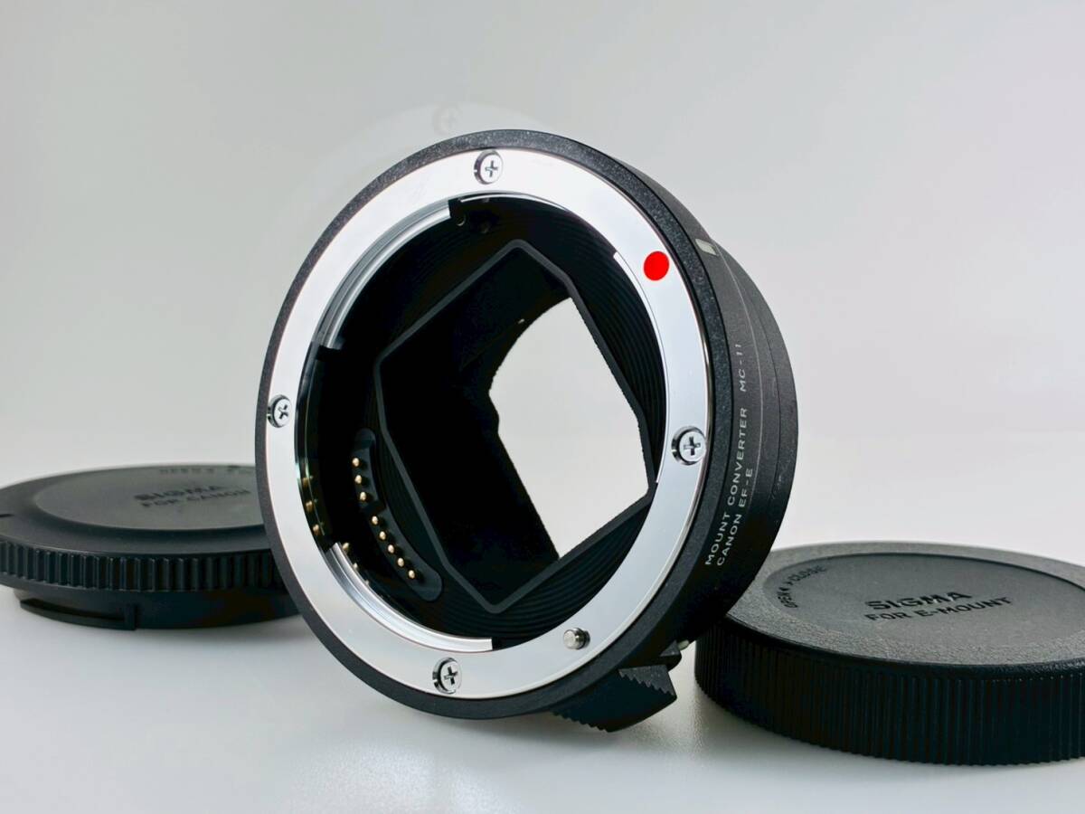★良品★ シグマ SIGMA MOUNT CONVERTER MC-11 CANON EF-E ★前後キャップ付属！ #A121_画像1