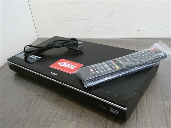 500GB☆11年☆シャープ/SHARP/AQUOS☆HDD/BDレコーダー☆BD-HDW75☆リモコン付☆2番組同時録画☆3D対応機 管SA9181の画像1