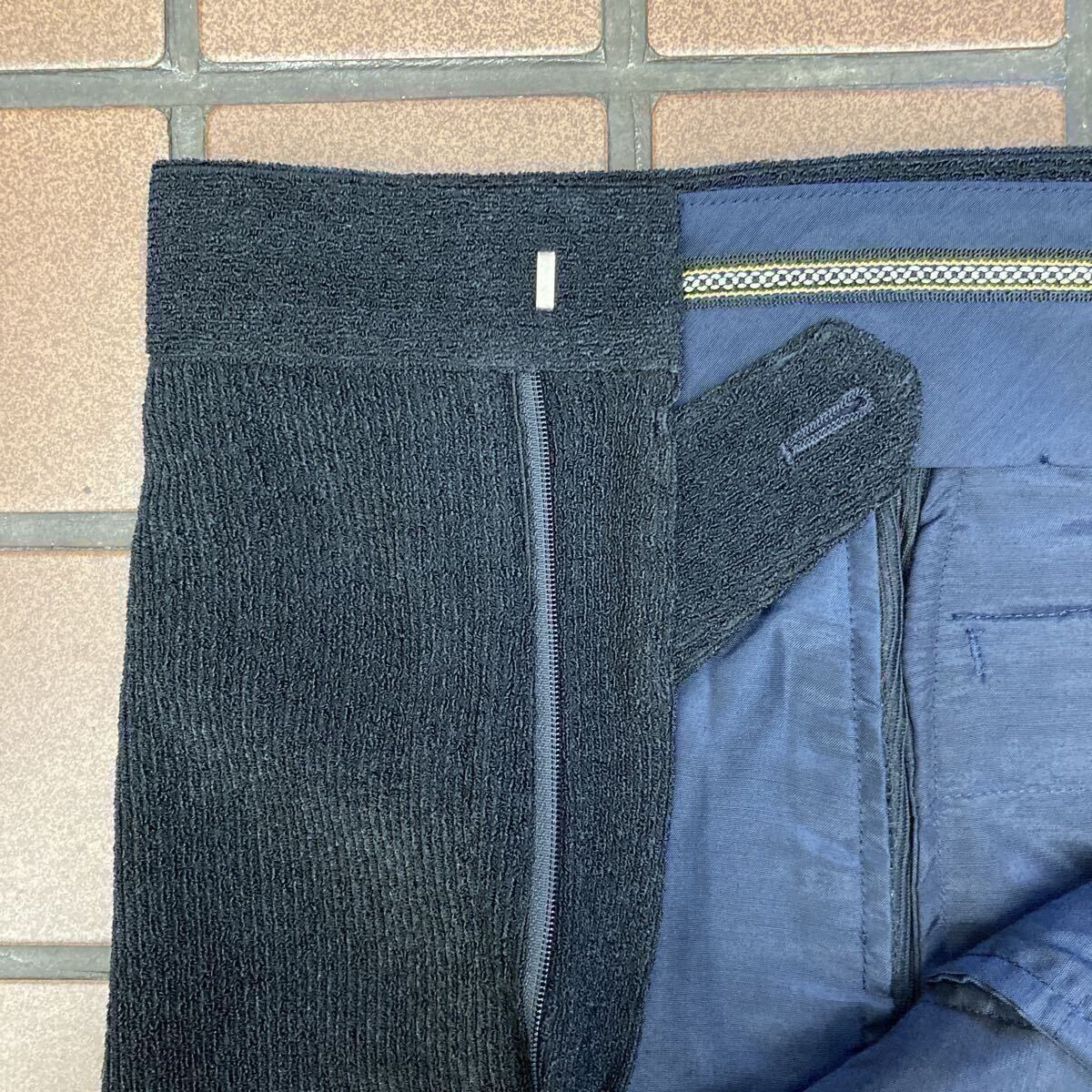 《新品》合物 ゴルフ ビジネス カジュアル スラックス サイズ 91cm 2タック 優れた軽量感 ソフトなタッチしなやかな風合い モール地 濃紺色_画像10