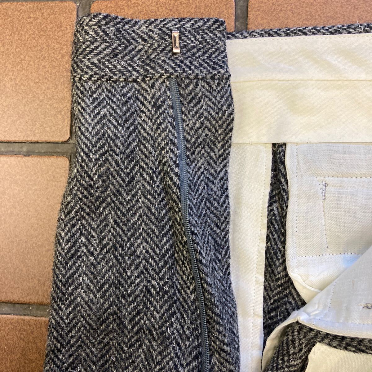 《新品》ビジネス カジュアル ゴルフ スラックス ツィード サイズ 70cm 2タック 日本製 毛100% ヘリンボーン 肉厚生地 レトロヴィンテージ _画像8