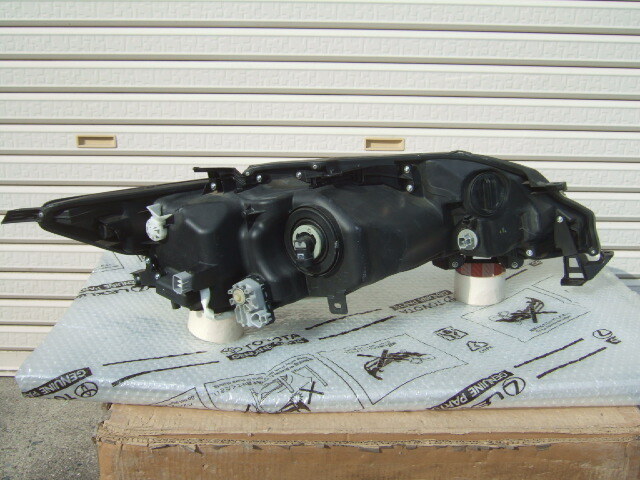 トヨタ ハリアー ヘッドランプ 左 ヘッドライト LED 60 前期 ZSU60W AVU65W 刻印52 81070-48890 81150-48890 KOITO 48-147 HARRIE 送料込み_画像6