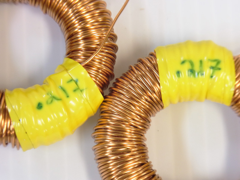 トロイダルコイル インダクター リングコイル 2個セット② メーカー製ネットワーク取り外し品_画像3