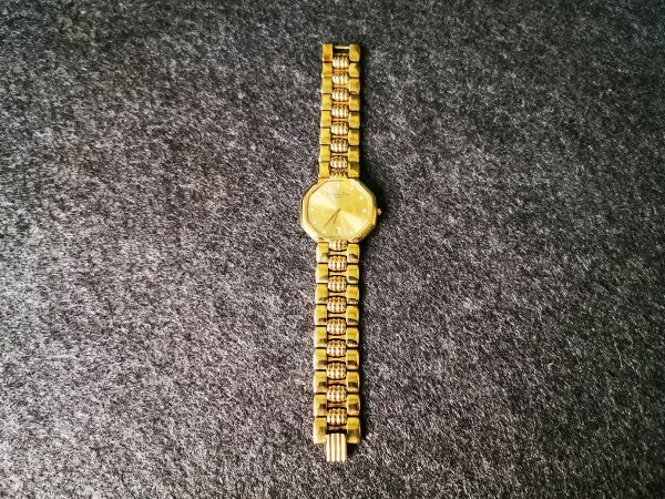 *Christian Dior Christian Dior Plaque or G 45.154 379299 кварц наручные часы