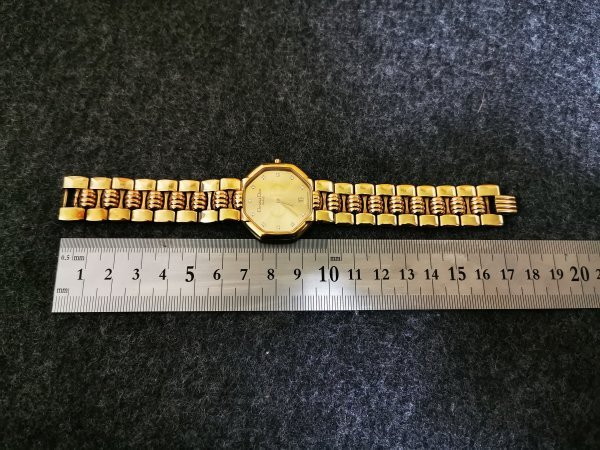 *Christian Dior Christian Dior Plaque or G 45.154 379299 кварц наручные часы