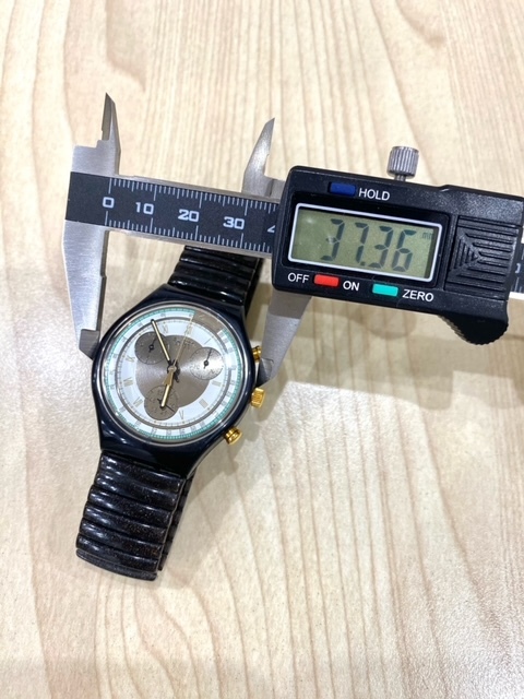 FS7-9-54 電池交換済 稼動品 美品 CHRONO クロノグラフ swatch スウォッチ AG1991 WATER RESISTANT 腕時計 QZ クォーツ_画像10