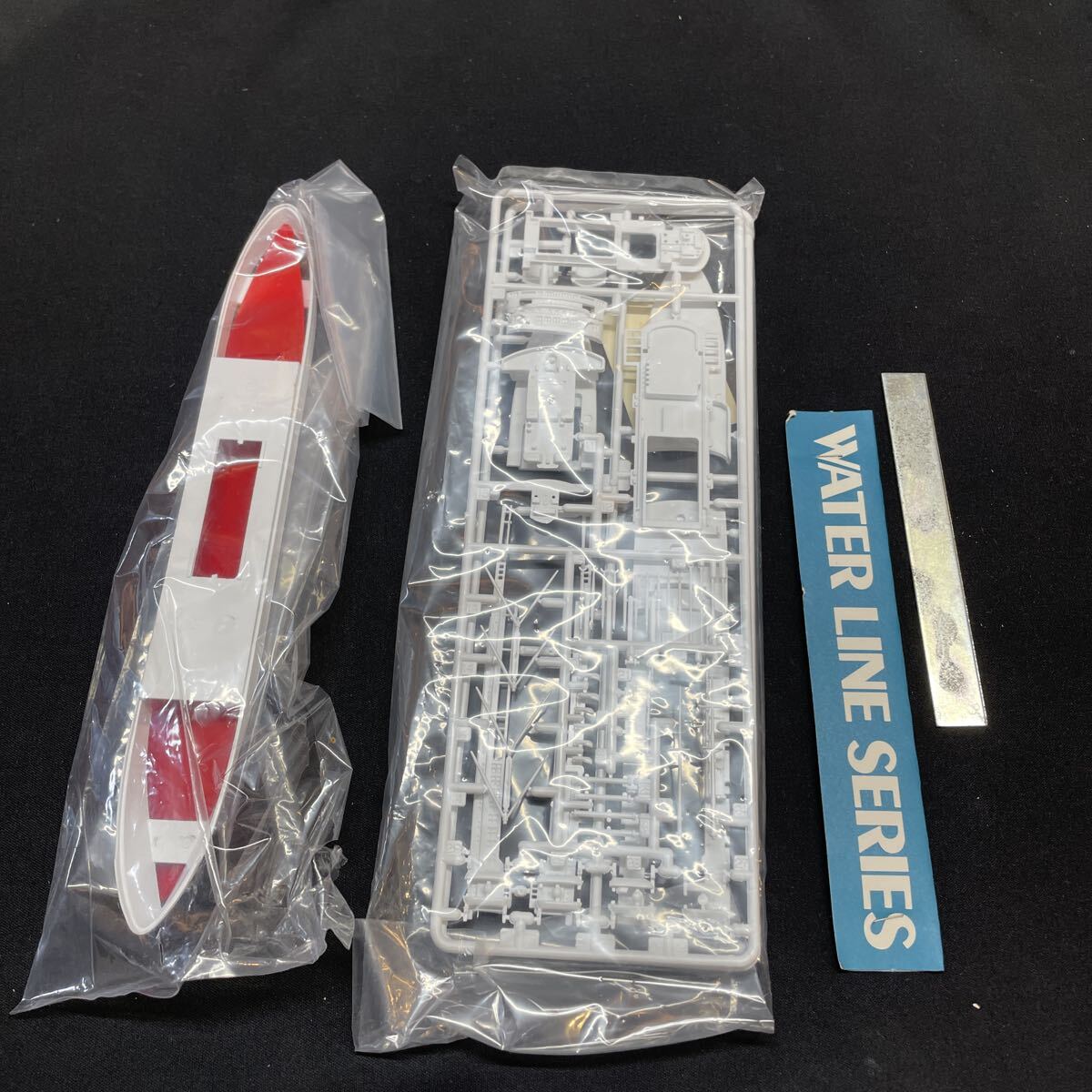 (s) 【A-718】WATER LINE SERIES YAWATAMARU ウォーターラインシリーズNo.97 日本郵船 八幡丸 JAPANESE PACIFIC OCEAN LINER 未組立_画像7