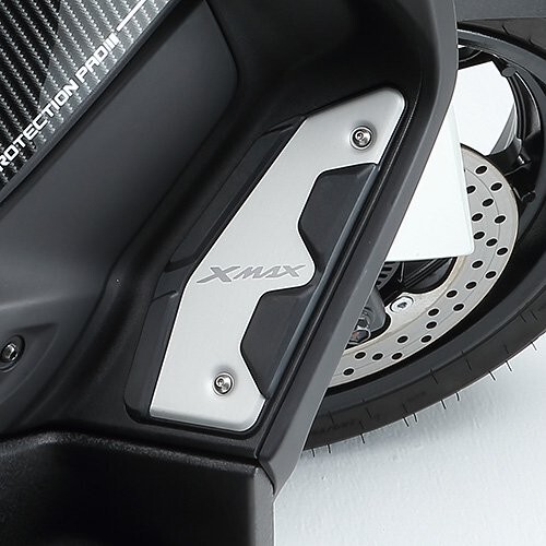 【当店在庫あり】18'～22' XMAX SG42J/SG70J フットパネル ヤマハ純正_画像1