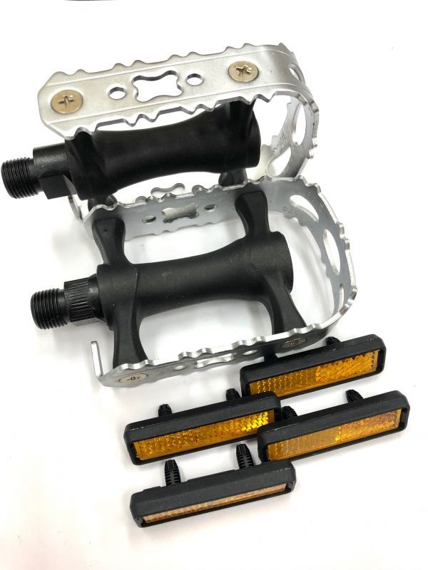 VP-992 両踏みフラット 樹脂ペダル（ケージ付) 9/16 シルバー／ブラック_画像1