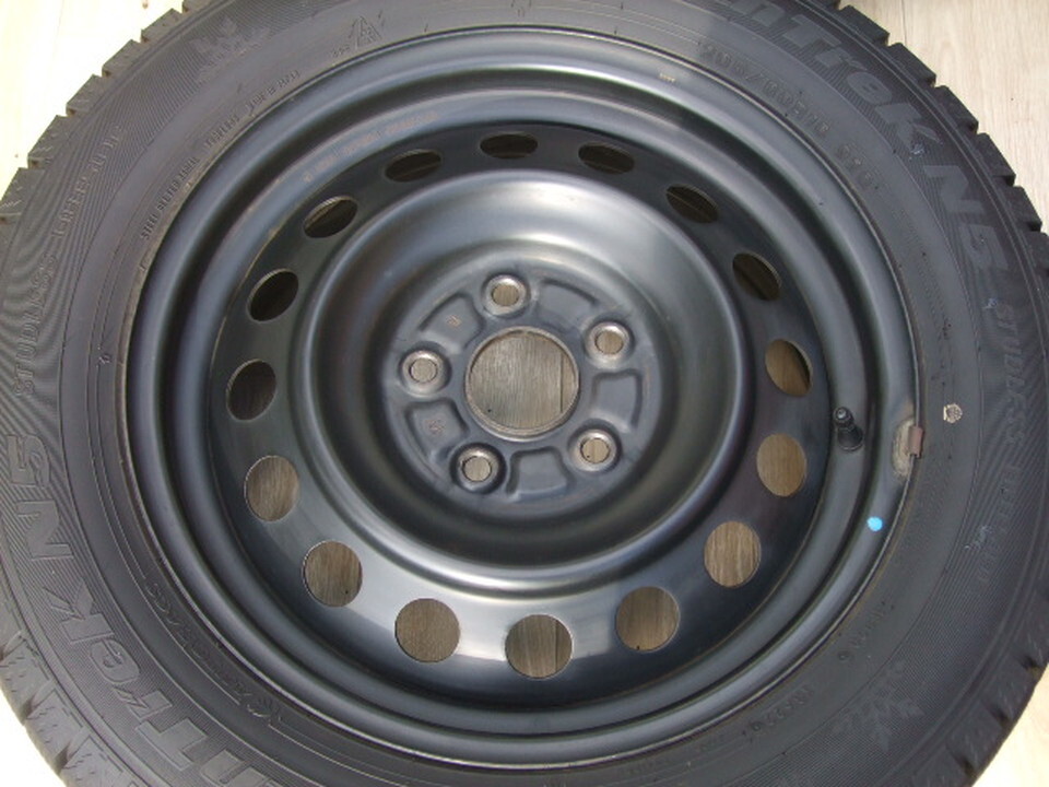  Toyota оригинальный стальное колесо Noah Voxy 16×6J 5H 114.3 +50 2022 год производства 205/60R16 4шт.@A15