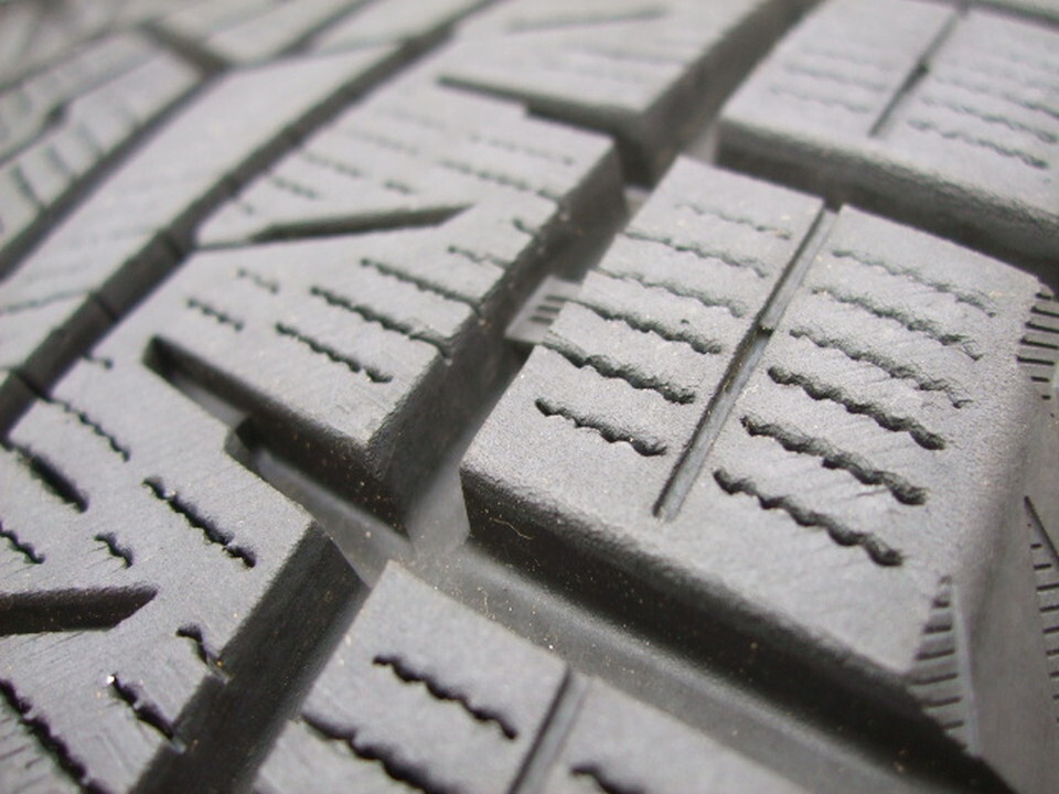 AGA VW フォルクスワーゲン純正仕様 ゴルフ6/7 6J 112 +47 2024年製 バリ溝 iG70 195/65R15 4本 B04_画像10